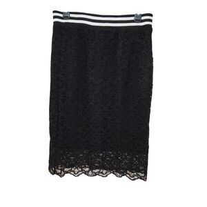 H&M Womens Black Laced Lined Skirt Sz M NWT